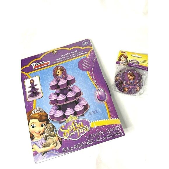 Disney Sofia the First cupcake tower with cupcake liners - Picture 8 of 8